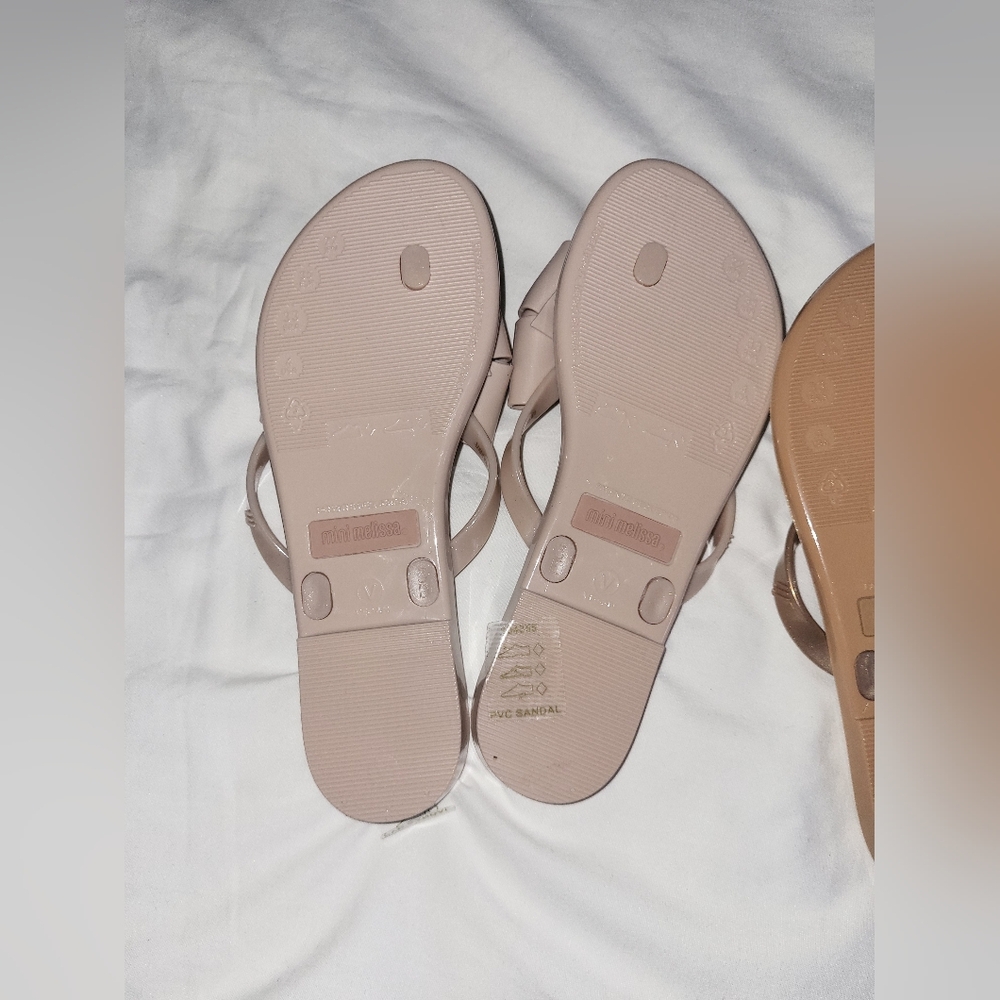 Mini Melissa Women's Sandals - Pink and Gold Bow - Picture 2 of 3